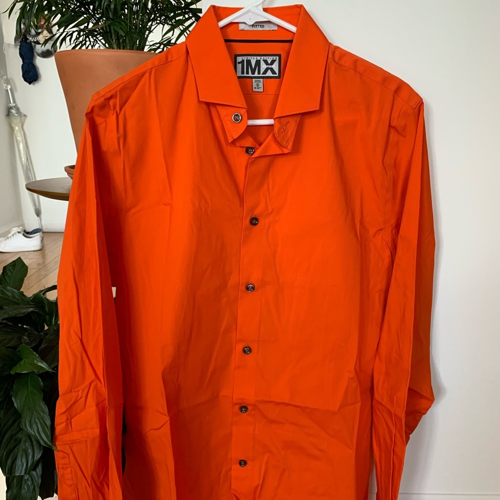 Express | NWOT Fitted Button Down
